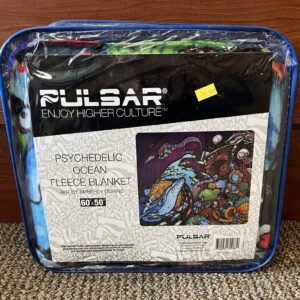 Pulsar Fleece Blanket (50″x60″) – Psychedelic Ocean